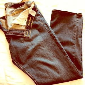 Men’s AE Straight Leg Dark Wash 38x32 Jeans